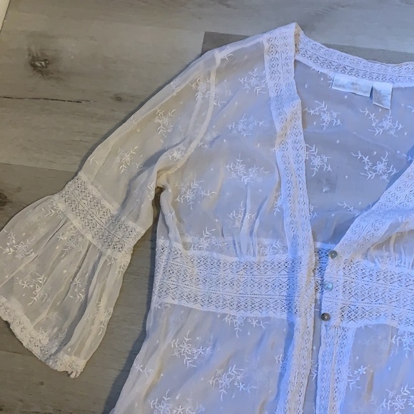 SOFT SURROUNDINGS White Floral Blouse‎ embroidered - Picture 5 of 16